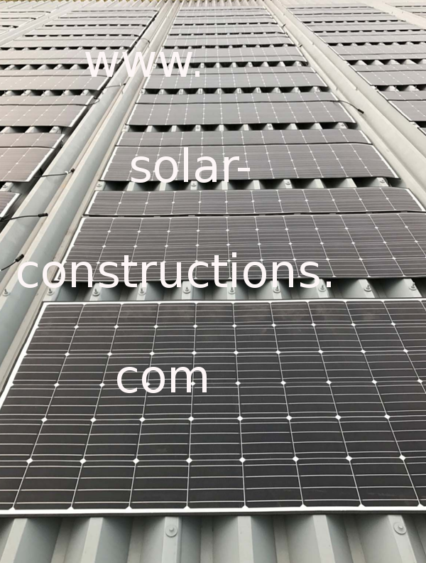 Integration von Solarzellen in ein leichtes Kunststoffdach Integration von Solarzellen für die Industrie