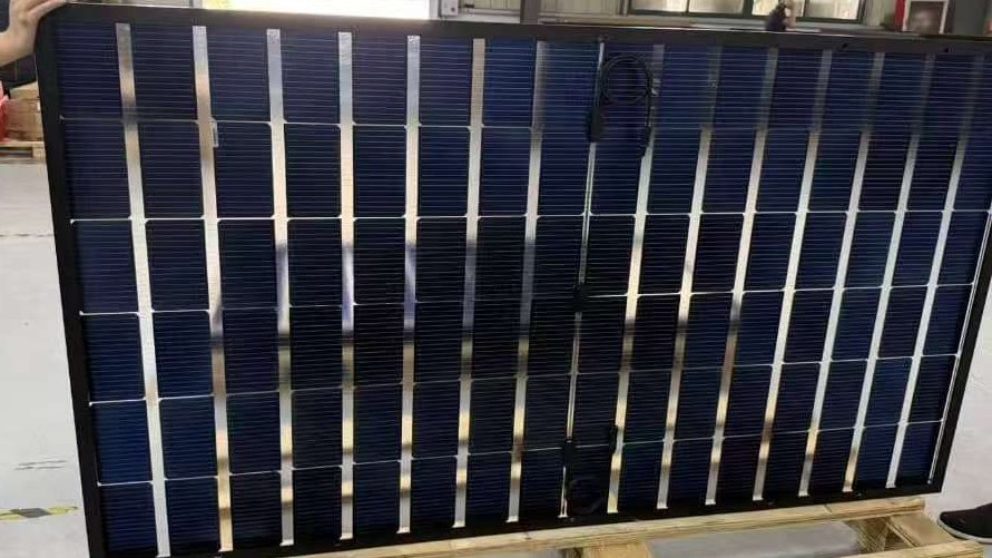 transparant zonnepaneel op maat en dikte bestelbaar aantal cellen aanpasbaar